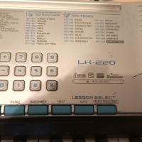 Синтезатор CASYO LK-220, светеща клавиши, снимка 10 - Синтезатори - 45768453