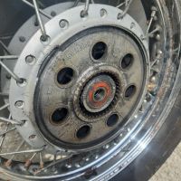 Капла от Kawasaki с гума Bridgestone 150/80-15M/C , снимка 4 - Части - 45763777