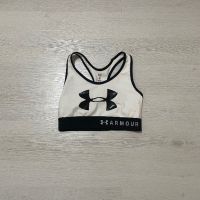 Спортно бюстие Under armour , снимка 1 - Спортни екипи - 45195060