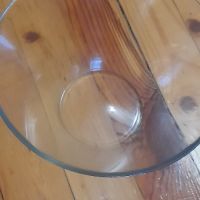 Голяма стъклена купа Евтино , снимка 2 - Чинии - 45732790