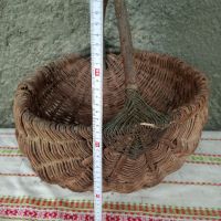 Стара плетена кошница., снимка 6 - Антикварни и старинни предмети - 45783384