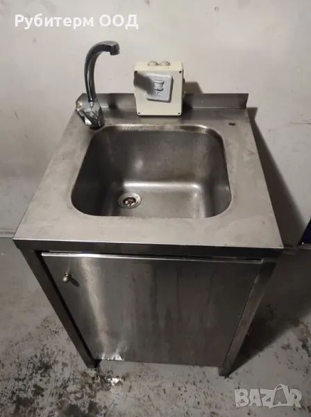 Самостоятелна мивка, комплект с резервоари, снимка 1