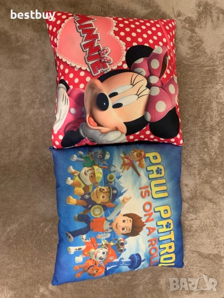 Две декоративни възглавнички, снимка 1