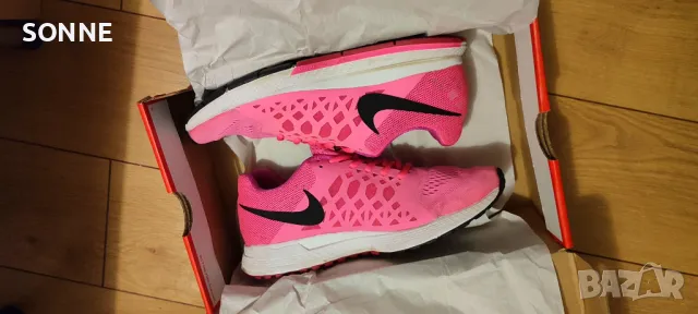 Маратонки Nike Air Zoom Pegasus 31, Hyper Pink/Black, 40 номер, снимка 2 - Маратонки - 47994667