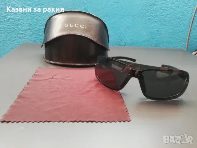 Оригинални очила на GUCCI , снимка 2 - Слънчеви и диоптрични очила - 47005225