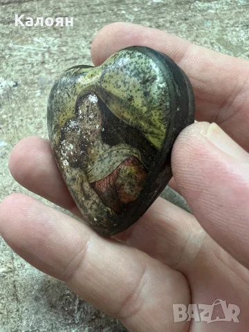 Мерална кутийка Богородица и Младенеца , снимка 2 - Декорация за дома - 51413314