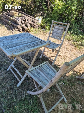 Бамбукови маси и столове 