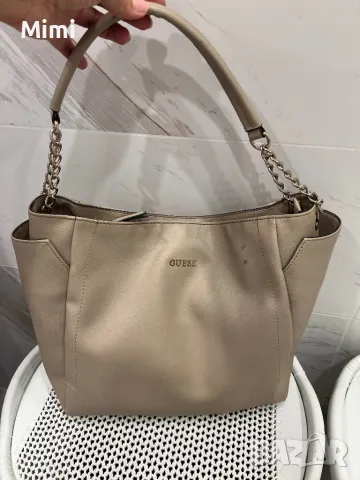 Guess Оригинална Дамска Чанта, снимка 6 - Чанти - 48645549