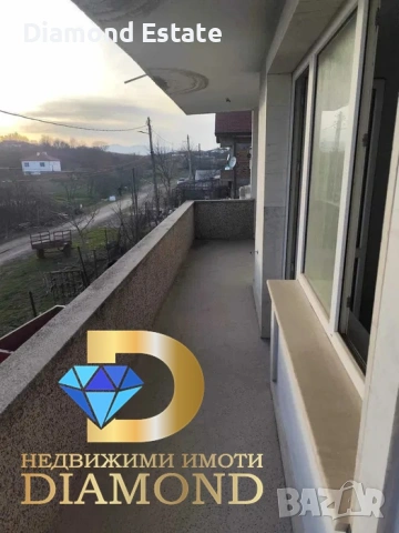 Триетажна вила в село Въгларово, обл. Хасково, снимка 14 - Вили - 53885564