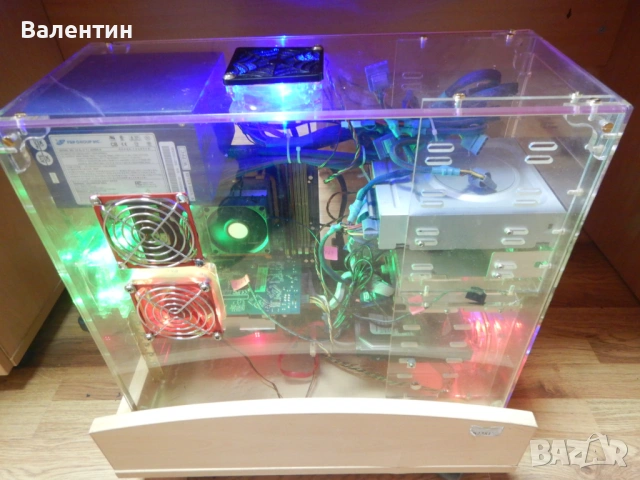 Стационарен компютър и монитор, снимка 3 - За дома - 54015836