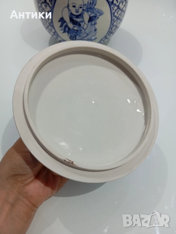 Китайски порцеланов стар буркан , снимка 8 - Други ценни предмети - 52527452