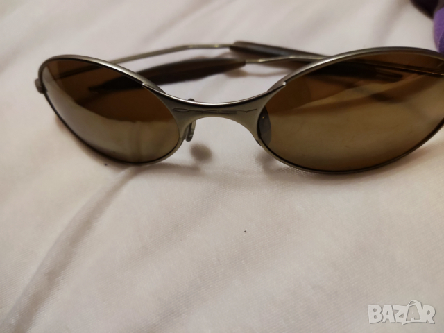 Очила Oakley метални, снимка 2 - Слънчеви и диоптрични очила - 44961503