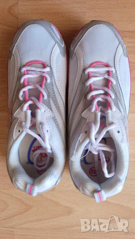 Английски детски маратонки Cool Star номер 33, снимка 2 - Детски маратонки - 53817763