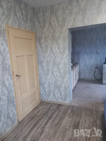 От собственик 2 парцела с ремонтирана къща!, снимка 3 - Къщи - 49743685