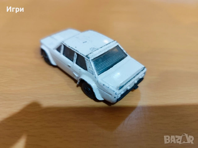 Колички Matchbox - Made in Bulgaria, снимка 18 - Коли, камиони, мотори, писти - 52800624