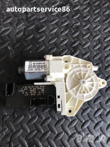 Мотор за предно дясно RHD стъкло на странична врата за Peugeot 407 (2003-2008) 0130822201