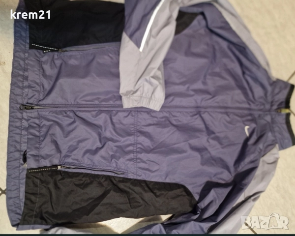 Nike мъжка ветровка номер Л, снимка 6 - Спортни дрехи, екипи - 52636140