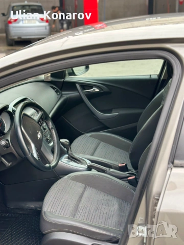 Opel Astra J ТОП!, снимка 8 - Автомобили и джипове - 53810146