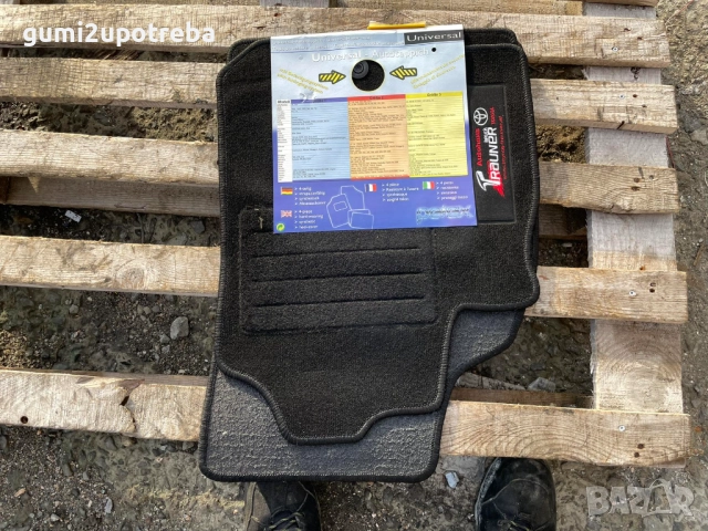 Продавам Универсални Текстилни Мокетни Стелки Черно Toyota, снимка 4 - Аксесоари и консумативи - 52515814