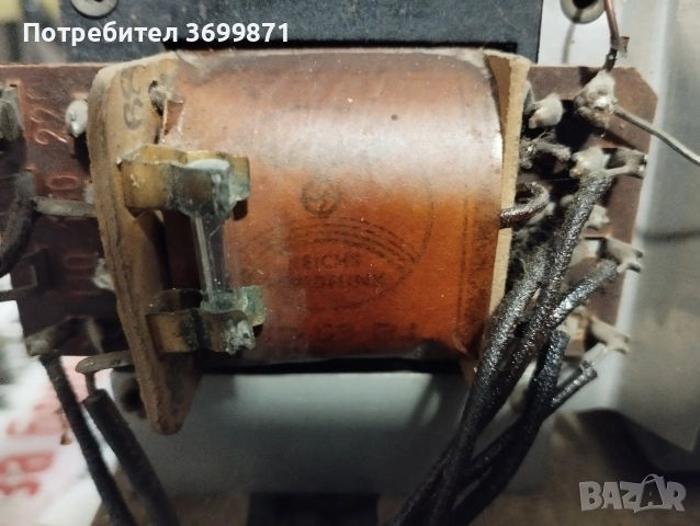 Старо радио Телефункен., снимка 10 - Антикварни и старинни предмети - 53936129