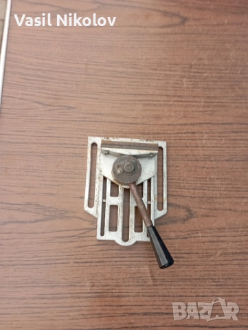 Менгеме за стойка за бормашина , снимка 3 - Менгемета - 52492759