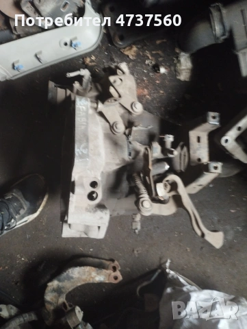 Скоростна кутия ръчна за шкода Фабия 02T301103M, снимка 3 - Части - 53484325