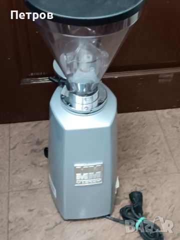 Професионална Кафемелачка MAZZER LUIGI Spa, снимка 3 - Обзавеждане за заведение - 45097540