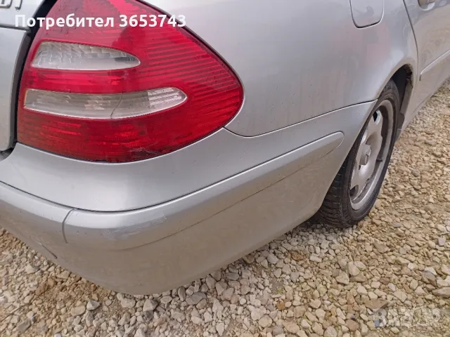 Mercedes E W211 седан задна броня , снимка 2 - Части - 48651859