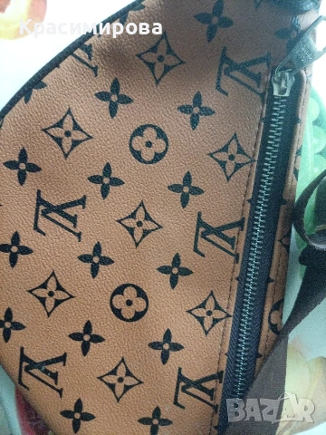 Чанта за кръст Louis Vuitton, снимка 2 - Чанти - 53293001