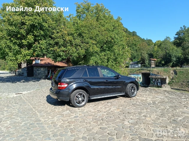 Mercedes Benz ML 500 W164, снимка 16 - Автомобили и джипове - 50911277