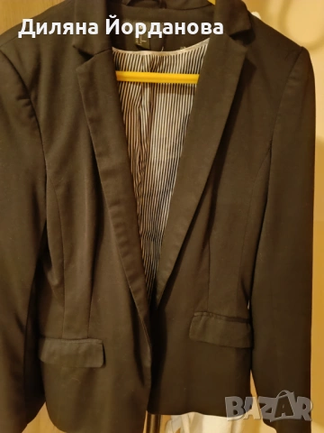 Дамско сако М размер 
