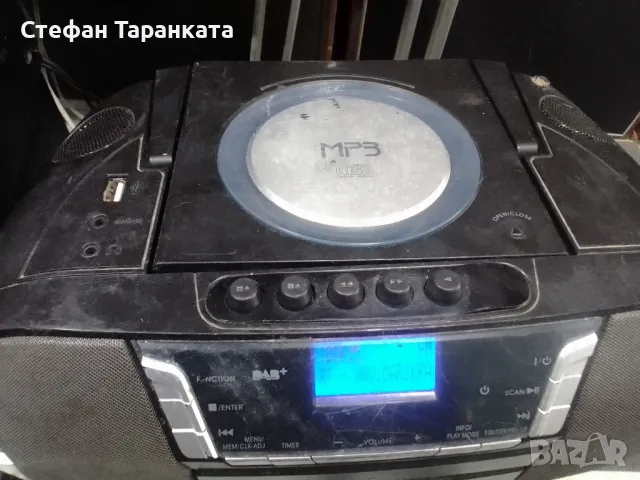 радио касетофон и CD player , снимка 3 - Радиокасетофони, транзистори - 47710808