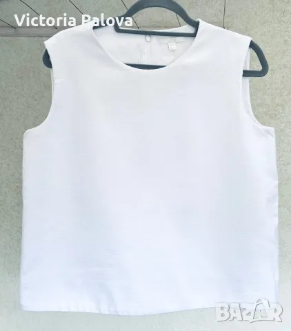 Модерен кроп топ COS Швеция, снимка 5 - Корсети, бюстиета, топове - 49807108