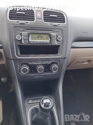 Golf 6/1.6i Нов-внос Германия, снимка 9 - Автомобили и джипове - 52534064