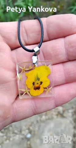 Колие от естествени цветя , снимка 9 - Колиета, медальони, синджири - 46654375