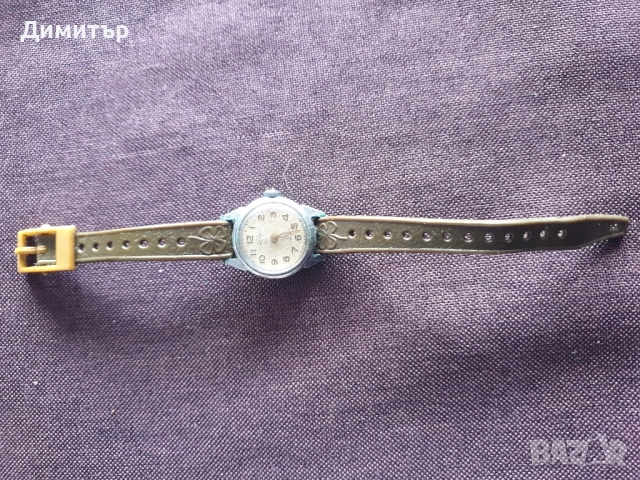 Рядък съветски дамски часовник АВРОРА, снимка 3 - Мъжки - 52009212