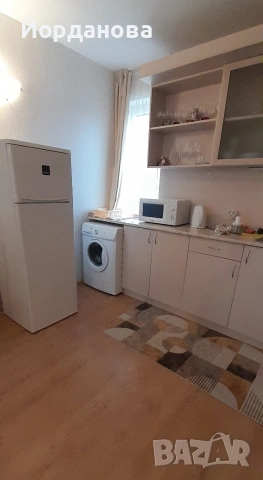 Просторен и уютен апартамент на първа линия, снимка 3 - Апартаменти - 53511788