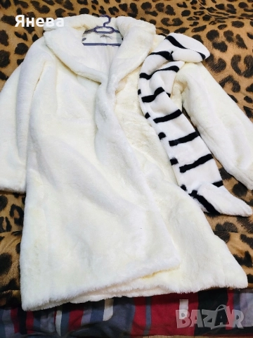 Ново дамско пухено палто+Подарък пухен шал