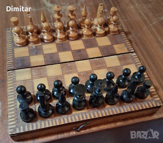 Продавам два броя ръчно изработен шах ! , снимка 2 - Антикварни и старинни предмети - 54038357