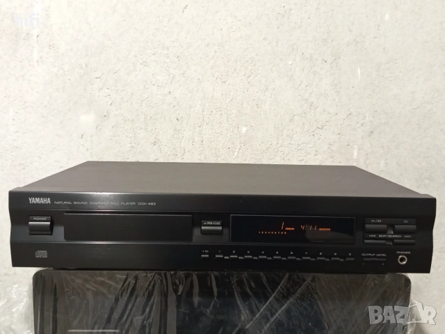 Компакт диск плейър Yamaha CDX-493