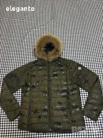 Moncler Goose Camouflage Padded мъжко зимно яке размер 4/Л, снимка 1 - Якета - 48436667