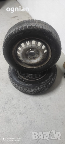 Зимни гуми 155/70R13 с джанти, снимка 3 - Гуми и джанти - 52410353