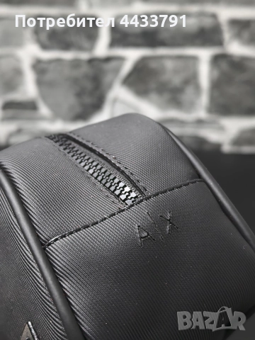 Armani Exchange чанта тип несесер , снимка 3 - Чанти - 52826198