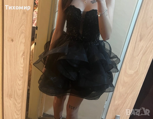 Официална рокля