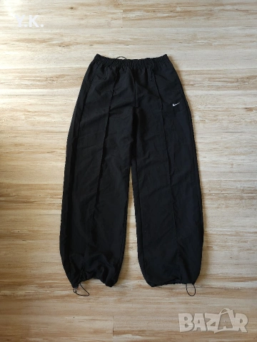 Оригинално дамско долнище Nike Sportswear Trend, снимка 2 - Спортни екипи - 53766200