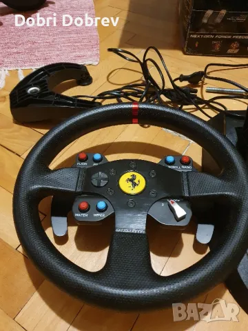 волан с педали Thrustmaster t300 edition ferrari pc xbox волан ferrari , снимка 3 - Аксесоари - 42095357