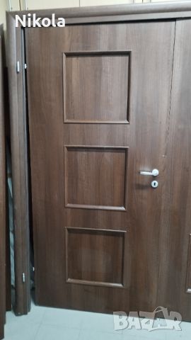 Портална врата , двукрила с каса  плътна  за отвор 190/210, снимка 2 - Дограми - 45320257