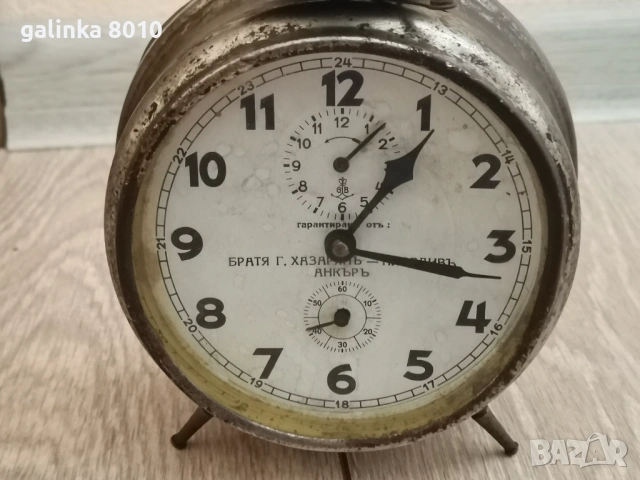 Стар работещ будилник, снимка 3 - Антикварни и старинни предмети - 54005674