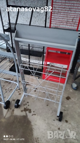 Стелажи за магазин с колелца, снимка 7 - Стелажи и щандове - 53979519