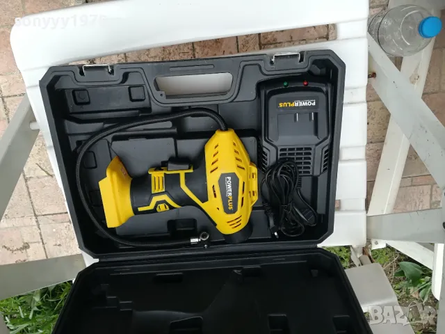 POWERPLUS-КУФАР С КОМПРЕСОР ЗА ПОМПАНЕ НА ГУМИ+ЗАРЯДНО 3003251520, снимка 2 - Аксесоари и консумативи - 49697501